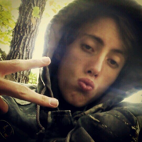 I do not know what I should type here... follow me!