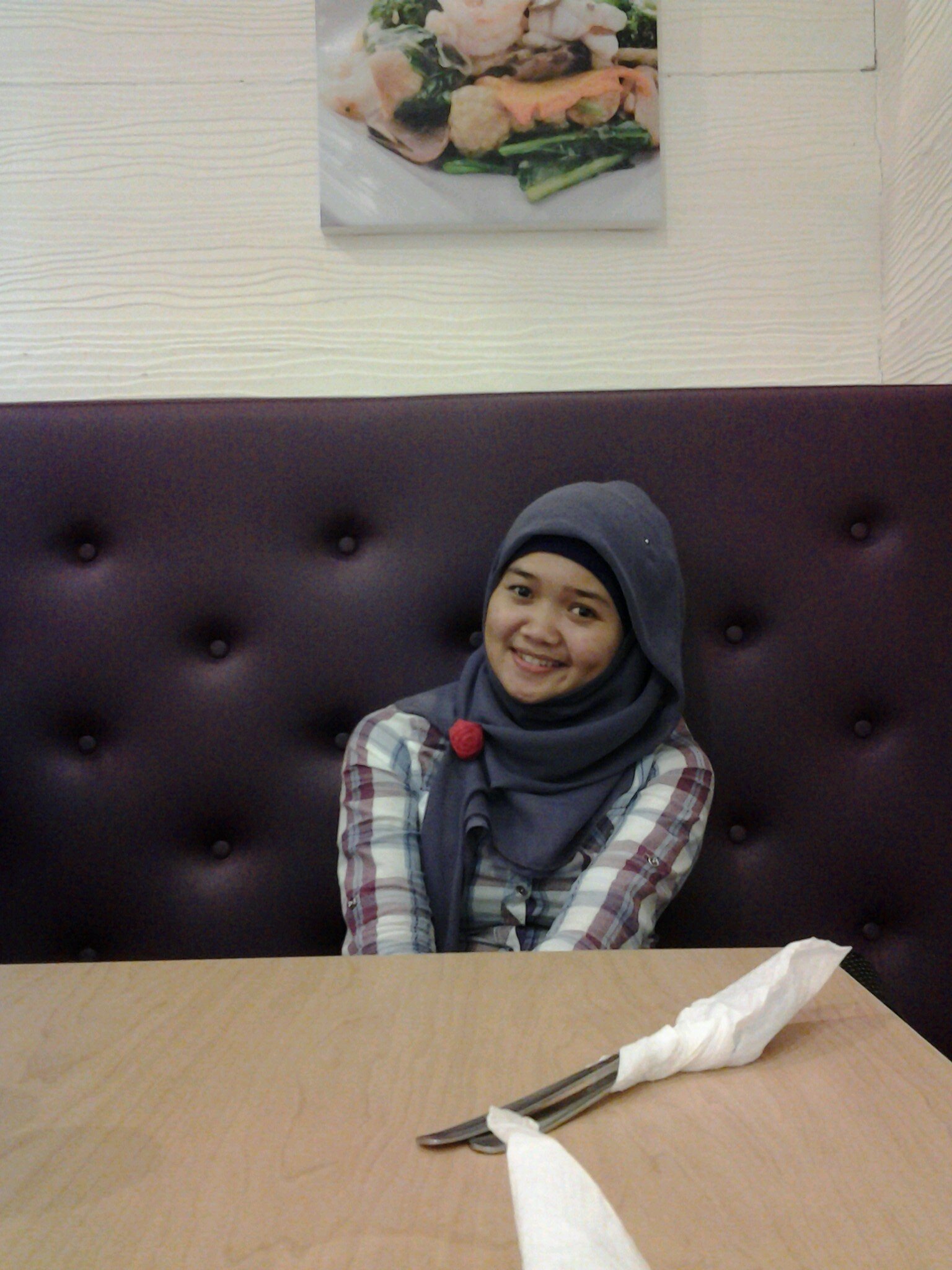 Nenenk16's profile picture. Just be your self, anytime, and anywhere :')