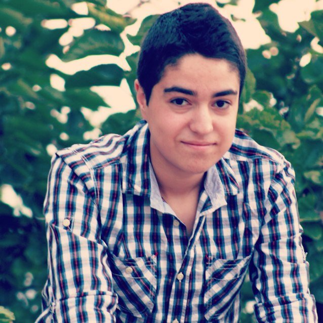Born in 28th june.. Instagram : fareshilal .. *drummer*