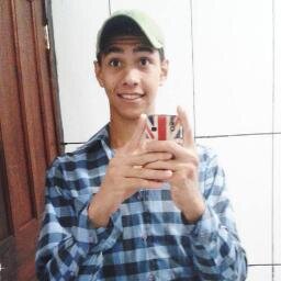 FOLLOW ME, K.M ♥