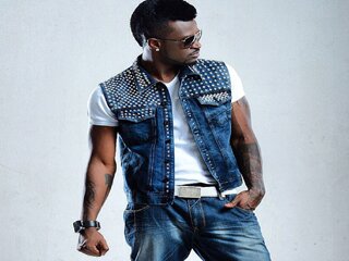 Official PSQUARE Fan Club.We
love@PeterPsquare@rudeboypsquare
@Judeengees@DonfleXx+
everyone behind#TeamPsquare!hit d ff bottom.God bless!!!
