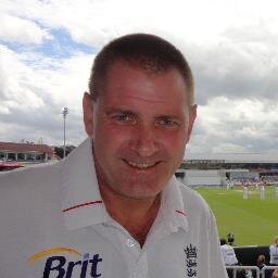 chalkie321's profile picture. DJ/Quiz master and general all round gobby twat.