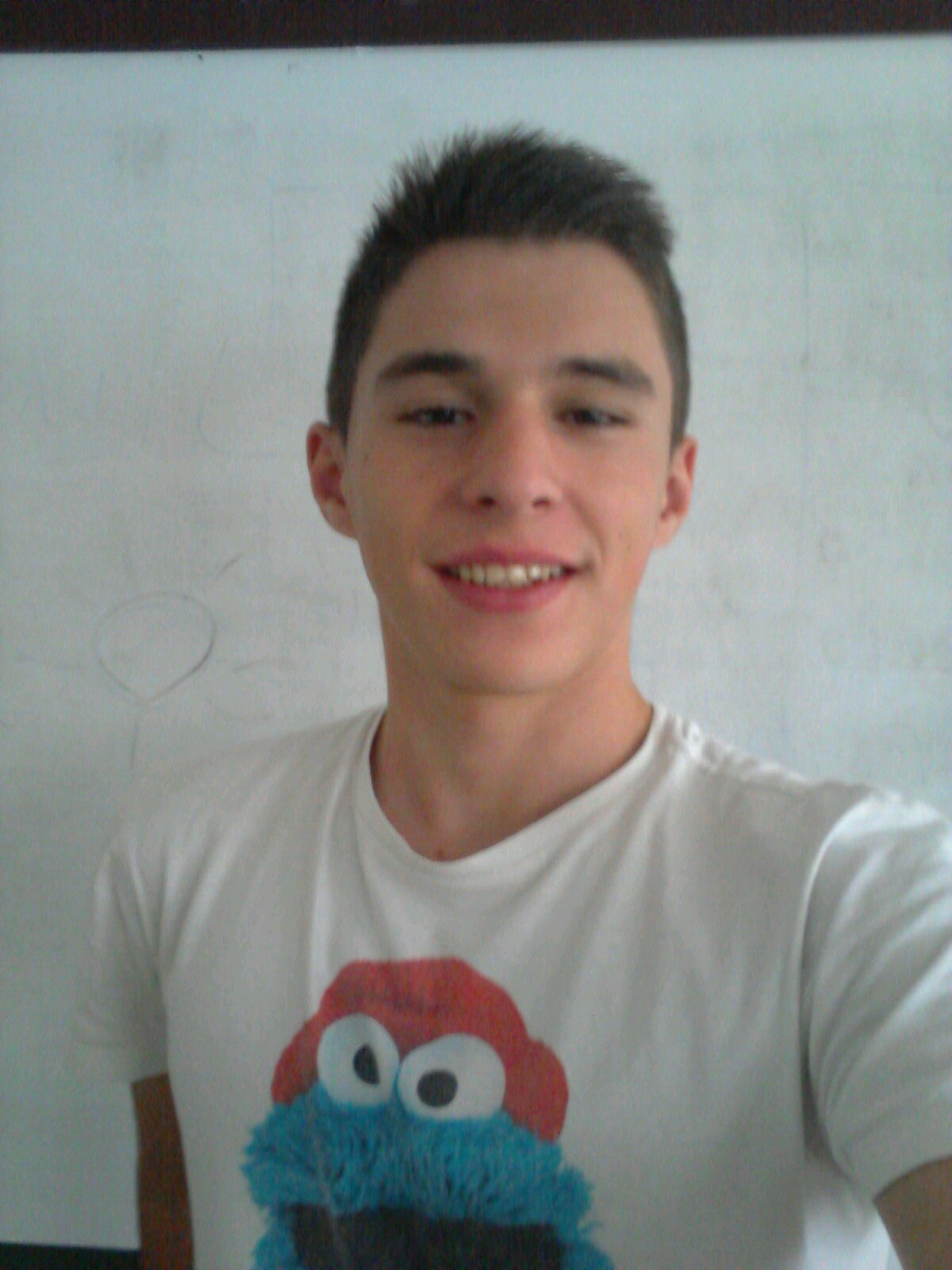 Estudante do IES Do Castro, actualmente cursando 1º de Bacharelato.