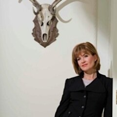 holland_skye's profile picture. Artist and champion of all things natural, wild & free. Great sustainable design, architecture & smart people in general