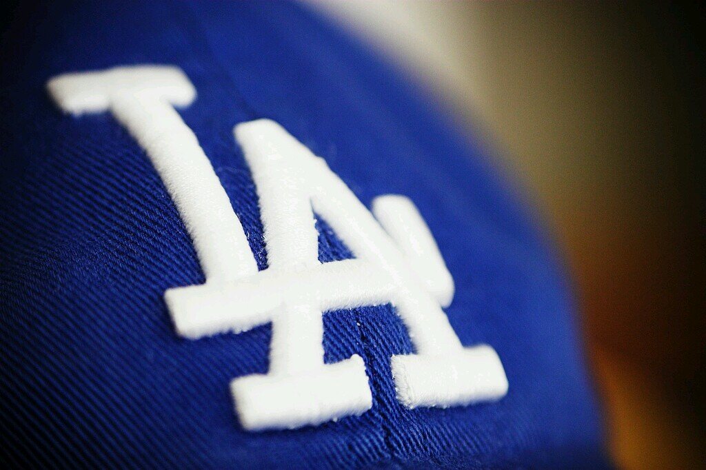 I LOVE Dodgers and Dodgers(Japan).                         MLBではドジャース、NPBでは中日ドラゴンズを応援しています!!           同じファンの方はフォローお願いしやす!!               (ちなみにパ・リーグではロッテが好きです)