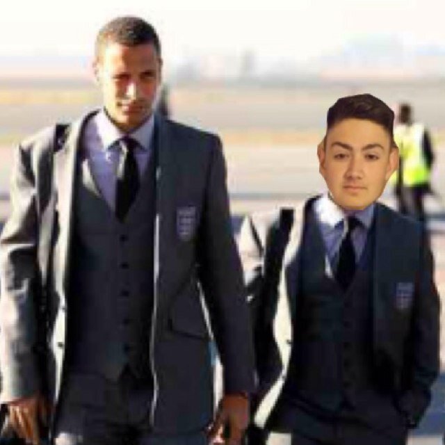 Proffesional footballer- manchester united call 01543 654765 for bookings