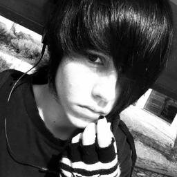 I have trust issues and I easily get attached to others.. I prefer being alone but I hate being alone at the same time. /RP,18+,Gay,Single,Lonely/
