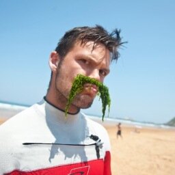 dimivdwyngaerdn's profile picture. Surfing , cycling, traveling, (extreme)sports , student sports.