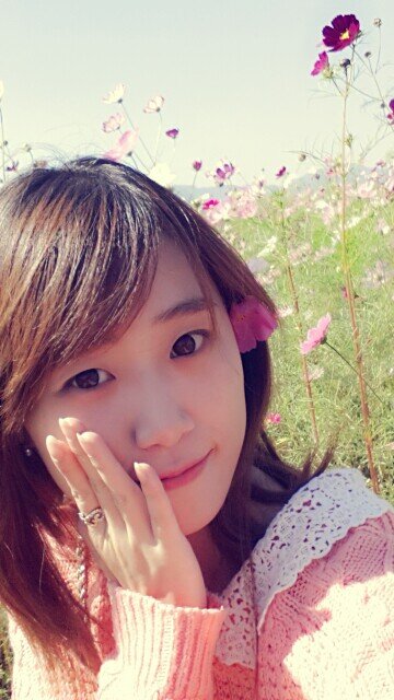 Lovely_Freesia's profile picture. 애교. 방긋. 엉뚱. 상큼발랄달콤. 수다. 걷기. 초코. 민트. 정신님 자주 출타나가심. 4차원.  LG트윈스. 펠트공예. 종이공예.  이웃사랑후원회 #이웃사랑