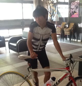 chilidog19's profile picture. いま一番怖いのは将来の展望を聞かれること。