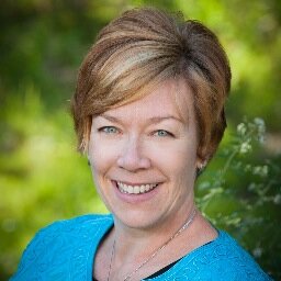 Transforming creative mindsets & passions for people who crave creative expression in their business, work, hobbies, parenting, and life.