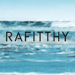 A Rafitthy é perfeita para mulheres modernas e elegantes, que são apaixonadas por bolsas, acessórios e tudo que envolve o mundo da moda. http://t.co/DNao96xsai