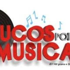 curto futebol , gosto de musica   e de skate !!