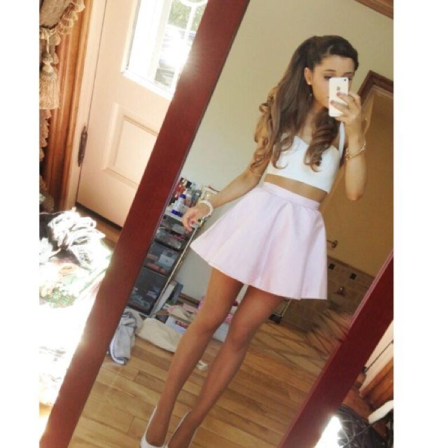 This page is all about Ariana Grande. Follow for follow x