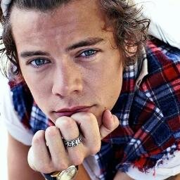 17. Gryffindor, Directioner, Skier. Enamorada de las bmx. Mi vida entera: @DesiloveZN          10/07/2014 WWAT
