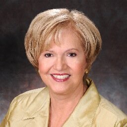 cCarolBaker's profile picture. REALTOR-49+Yrs, Hablo Espanol     
https://t.co/2wfVO48ww3 - FL & RE/MAX Suburban-IL 
 cbaker1247@gmail.com * 847-421-5068