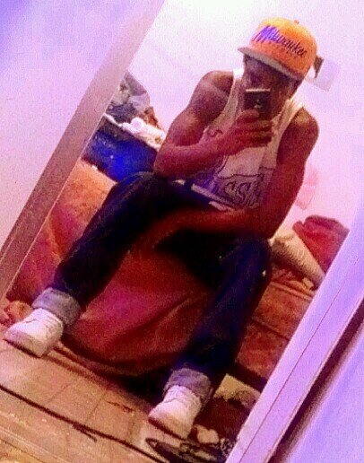 JLx2xSmooth's profile picture. dreams of be  professional...wont stop until i reach the top