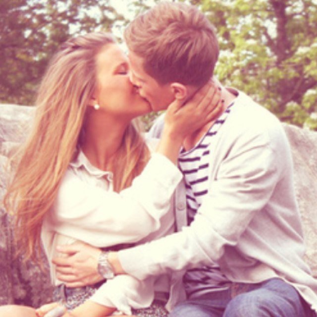 Girlfriend of a cancer survivor. I love my boyfriend, he's my prince and I'm his princess. Phil. 4:13