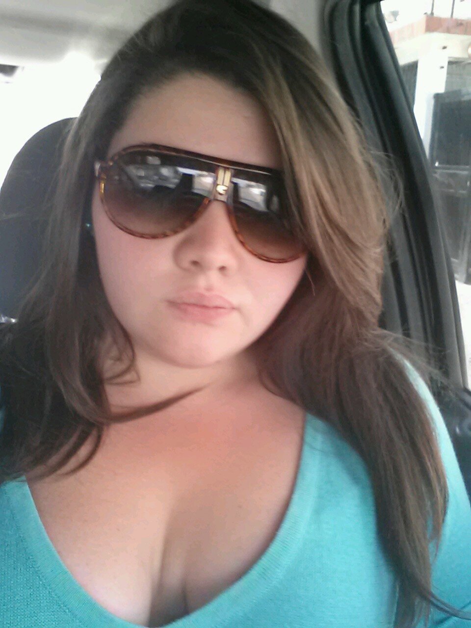 DinGonza06's profile picture. 