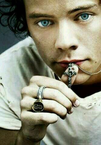 Im here for the boyband! ♥
