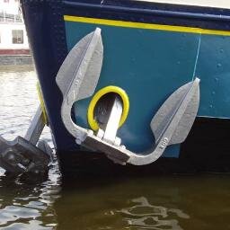 Schepenlijst.nl geeft informatie over de beroepschartervaart in Nederland. Volg dit twitteraccount voor interessante aanbiedingen en actuele ontwikkelingen.
