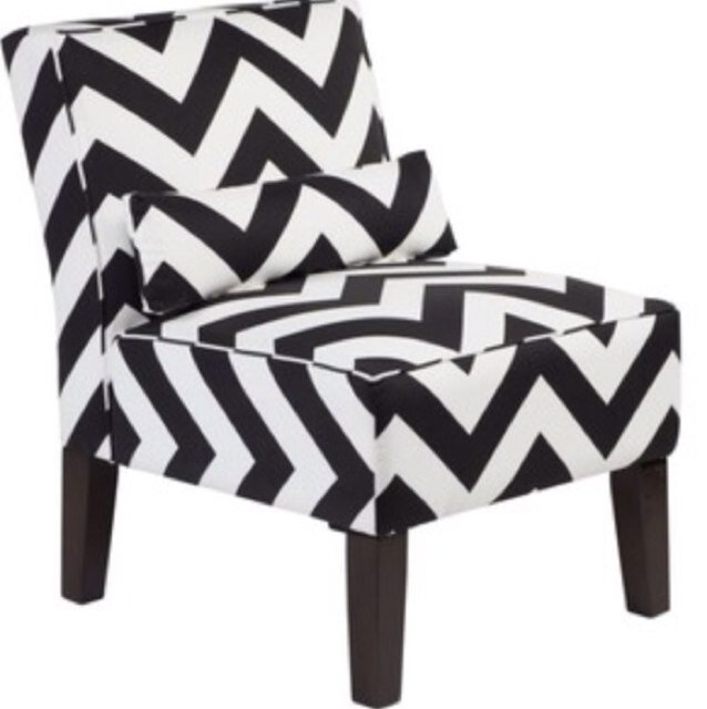 Interior Designer specializing in dorms, small apartments, fraternity and sorority houses.