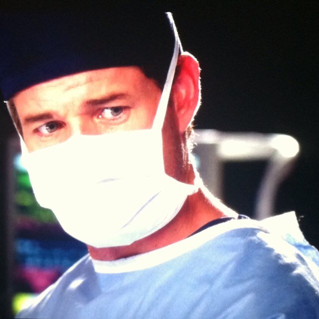 Thursday's are my favorite day because of... GREY'S ANATOMY! instagram: neurogod16