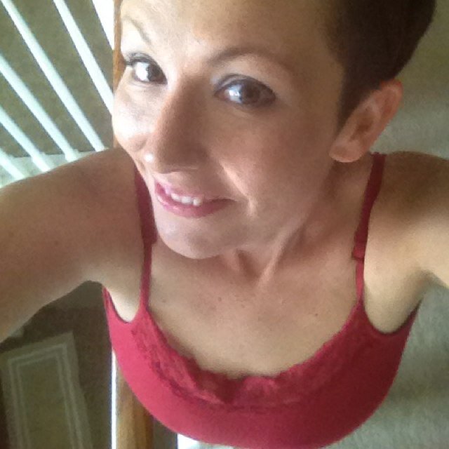 heatherlythanne's profile picture. I'm a poet and a painter. I'm artsy, but not fartsy. I'm a daydream believer.