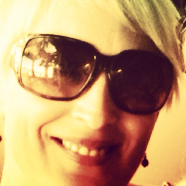 Wife, Mother, Runner, Anglophile, Duranie. On Instagram I'm Lady_Brisbane.