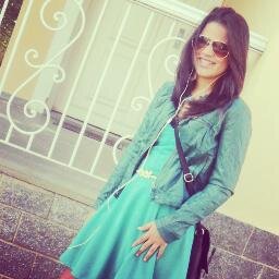Sigo de volta!
faço aniversario dia 21/12 
Feliz por ter seguidores  1.255, Quero 2.000 Sou fã de ~@ClubeFollowBack