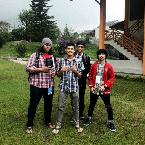 tonyrsb's profile picture. Unknown !! Part of @KarawaciBeatbox. I'm #MonkeySoundSystem Line/ig/Path : tonyrsb