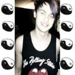 you just got a free follow [twirls] now follow my gurls account @jiggleash :D xx