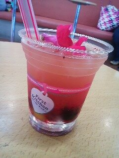 初めましてEMIKO(*^^*)で━━━すッ(`∇´ゞ楽しいコト!!HAPPY*HAPPYなコト!! 大好きですッ!!!!!!出愛を大切に…(//▽)…*Love&Peace*を求めてひたすら走り続けます♪NORI・城田優くん・純くん・GANJIN((((((≧ε)Big Loooooove(ε≦))))))4649