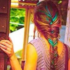 womenold's profile picture. No es realmente una vida la que vives
No es realmente una bebida lo que tomas, solo da ,
vueltas y vueltas