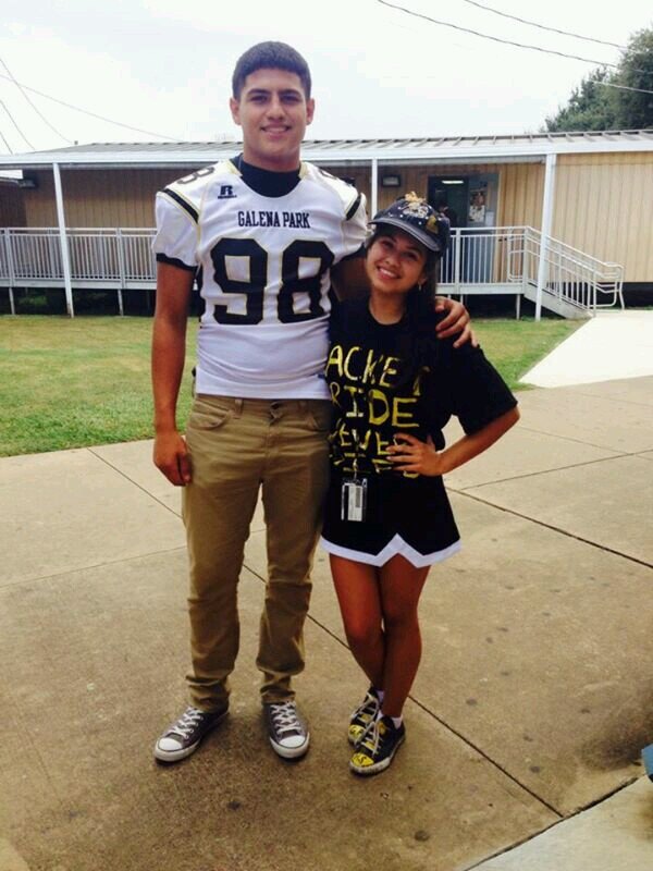 #98 Yellow Jacket | Just a athletic guy who cares about his grades and future