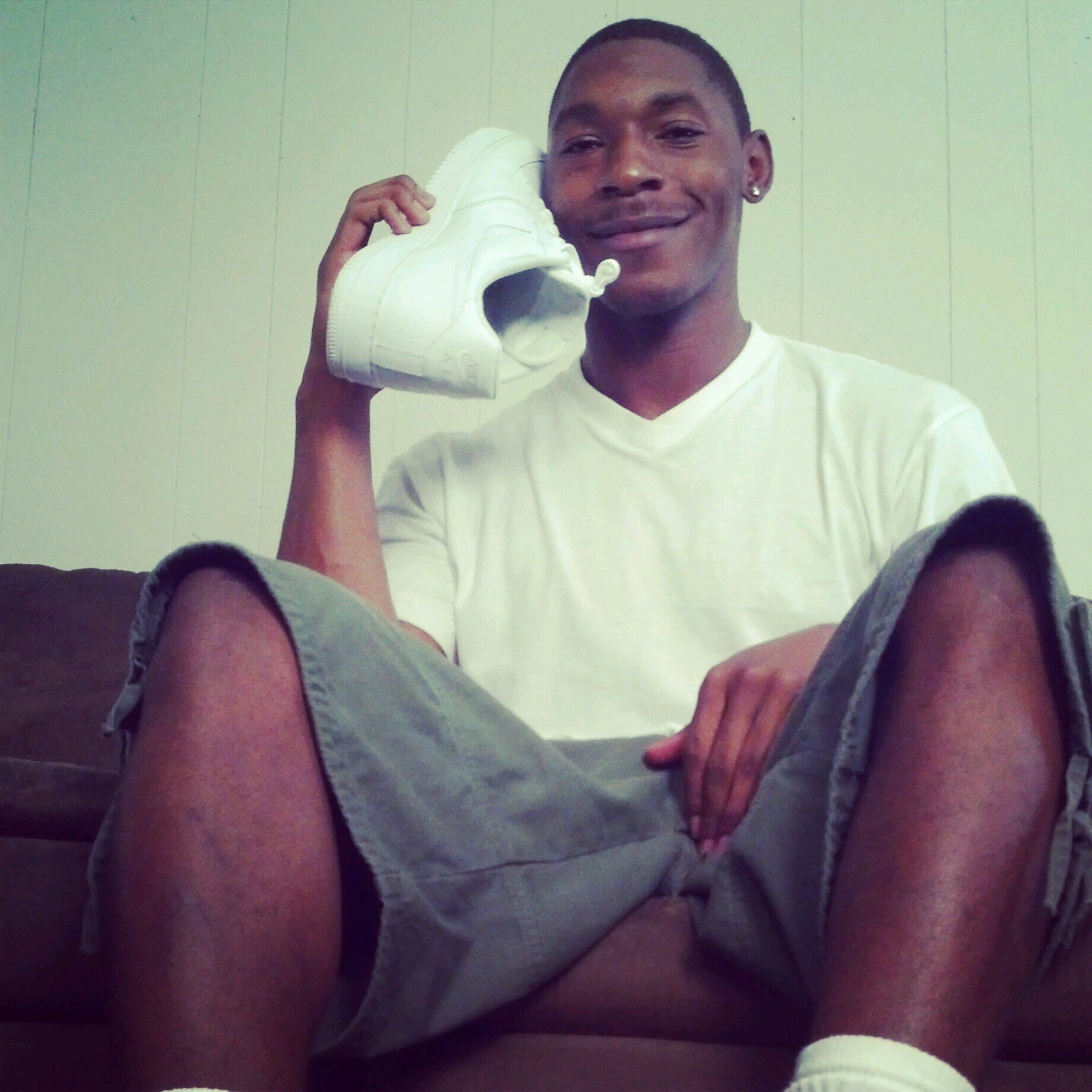 | #Stoner | #93Baby | #Tookool | #TeamCiroc | #TeamAries' | #TeamFollowBack | #TeamNoSleepGang.
Smoking Session