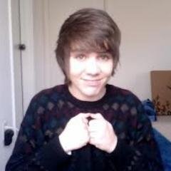 @deefizzy is a beautiful, amazing, inspiring person that created the #FizzyFamily its a pretty dandy family^-^ i owe everything to Damon and the family c: