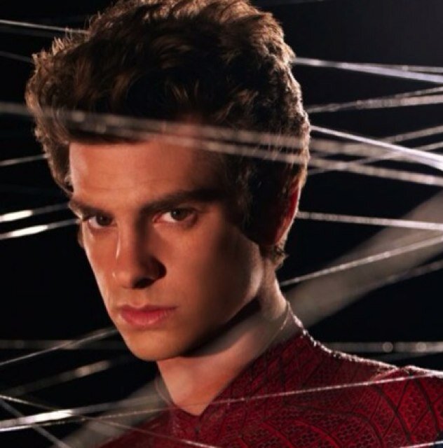 ITS YOUR FRIENDLY NEIGHBOORHOOD SPIDERMAN!!!! MY BRO is @hotsuperboy AND MY NEISE @moon__super i love them I am in love with my love: @SKYEShield *thwip*