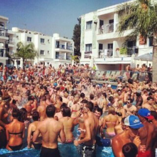 napaworkers's profile picture. Ayia Napa workers is a dedicated team of reps helping first years find there feet. We provide everything from helping you find jobs to accomodation to jobs.