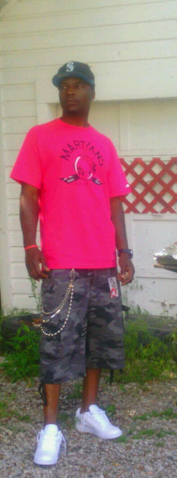 super cool laid back never pressured type of guy.