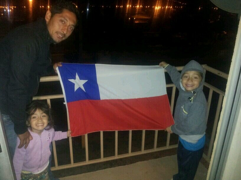 Profesor de Educación Física, Licenciado en Educación y Preparador Físico de Fútbol Profesional. Jefe Área Física Fútbol Joven Universidad de Chile 2017
