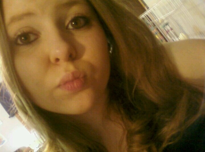 ♥ Follow me, I follow back. instagram~~amboojean6698  #teamfollowback #tweetme #teamtaken #teambreezy #teamkardashian #teampisces