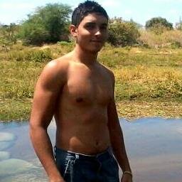 os humilhados serão exaltados, praticar o bem é a melhor saída. grava ai a humildade é a essência da vida.