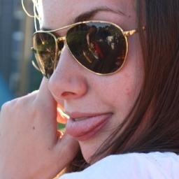 VeronicaBlumen's profile picture. Rugbyspiller, skrønemaker og markedsfører. Blir engasjert av de merkeligste ting.