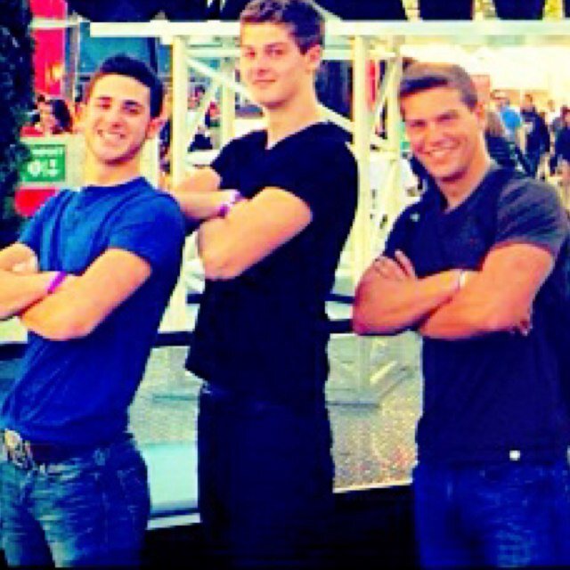 FC brasileiro dedicado a country band Restless Road, formada no X Factor.
Coordenado por: @Luaraa_ e @biebertepega