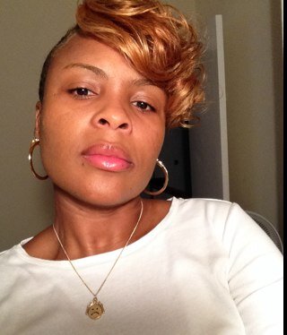 jacciart's profile picture. Urban Female Artist (Love is a treasure that can't be buried)