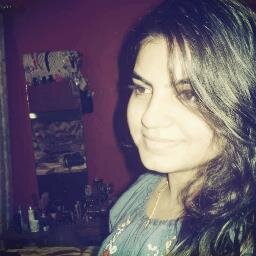 love to fly high.....n think less to live each every moment of life....!