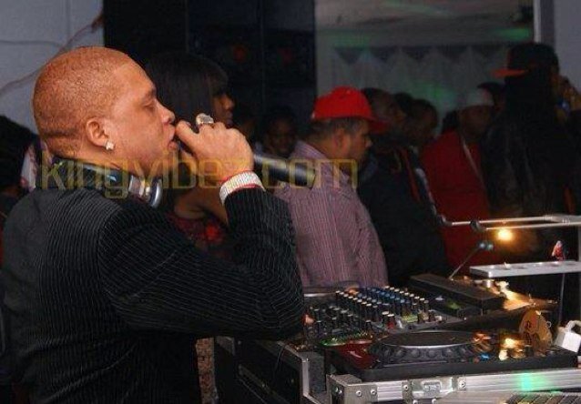 Fire Redz is an international selector (dj),,travels the world playing dancehall,reggae,r&b,hip hop and other different kinds of music for people worldwide!!!
