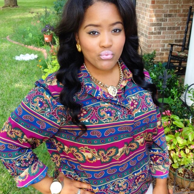 -beautiful♕ 
-ambitious♕
-21☮
ig: @vanitybeauty92