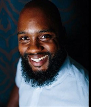 Licensed Massage Therapist/Bodyworker. Offering theraputic Massage and Bodywork for clients in the Bay Area & Surrounding Cities. @RomanParadigm @ElementalWell